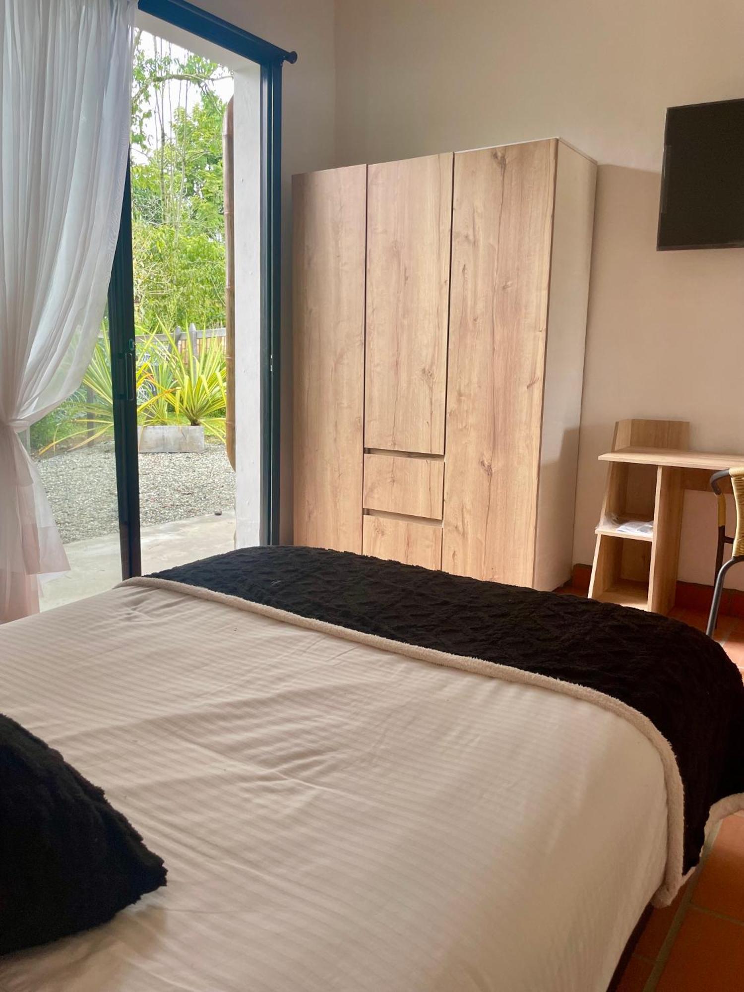 Ecohotel Alma Calarcá 外观 照片