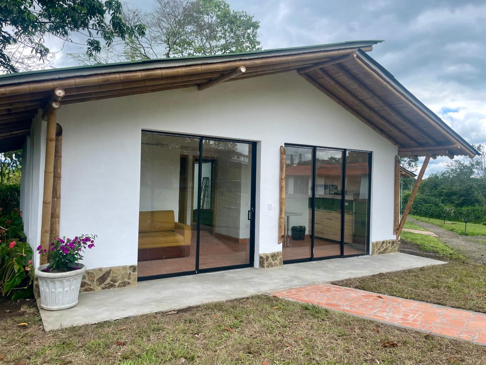 Ecohotel Alma Calarcá 外观 照片